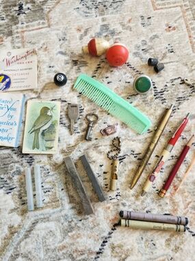 Vintage Trinket Small Lot Junk Drawer Assortment Of Smalls
